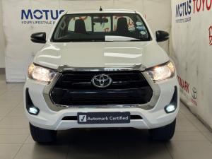 Toyota Hilux 2.4GD-6 single cab 4x4 Raider manual - Image 4
