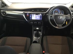 Toyota Auris 1.6 XS - Image 6
