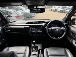 Toyota Hilux 2.8GD-6 double cab 4x4 Legend auto - Image 6