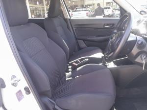 Suzuki Swift 1.2 GL auto - Image 14