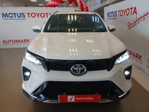 Toyota Fortuner 2.8GD-6 4x4 - Image 4