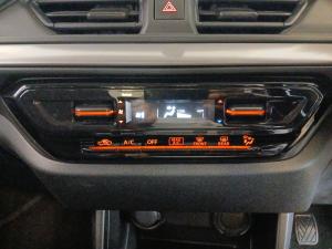 Suzuki Swift 1.2 GL - Image 13