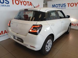 Suzuki Swift 1.2 GL - Image 2