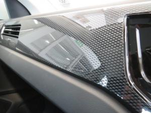 Volkswagen Polo 1.0 TSI Life DSG - Image 17