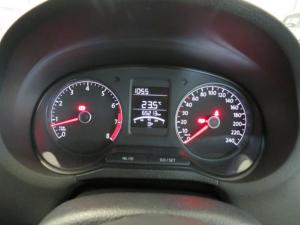 Volkswagen Polo Vivo 1.4 Trendline - Image 12