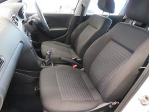 Volkswagen Polo Vivo 1.4 Trendline - Image 7