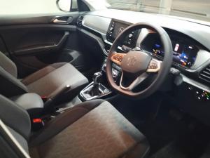 Volkswagen T-CROSS 1.0 TSI Life DSG - Image 12