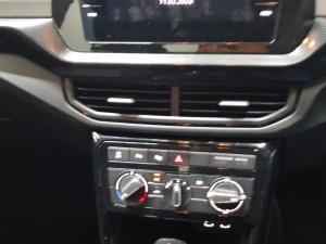 Volkswagen T-CROSS 1.0 TSI Life DSG - Image 15