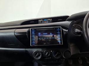 Toyota Hilux 2.4GD-6 SRX - Image 19