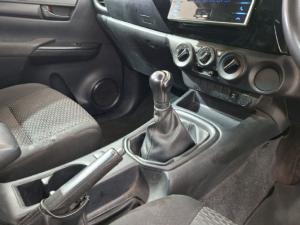 Toyota Hilux 2.4GD-6 SRX - Image 7