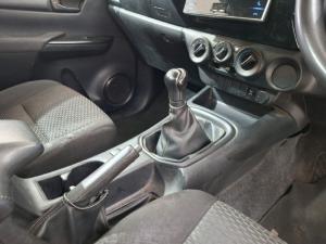 Toyota Hilux 2.4GD-6 SRX - Image 9