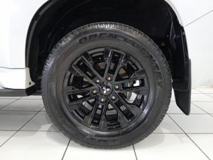 Mitsubishi Pajero Sport 2.4DI-D 4x4 - Image 13