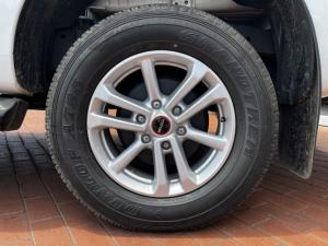 Isuzu D-Max 1.9TD double cab LS auto - Image 9