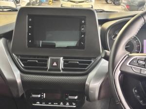 Toyota Starlet Cross 1.5 XS auto - Image 8