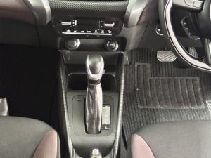 Toyota Starlet Cross 1.5 XS auto - Image 9