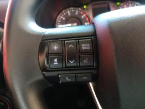 Toyota Hilux 2.4GD-6 single cab Raider manual - Image 13