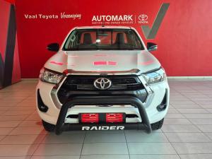 Toyota Hilux 2.4GD-6 single cab Raider manual - Image 3