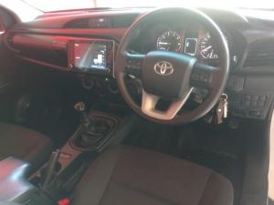 Toyota Hilux 2.4GD-6 single cab Raider manual - Image 7