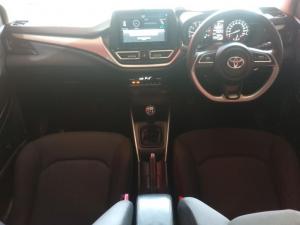 Toyota Starlet 1.5 XR manual - Image 8