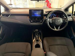 Toyota Corolla hatch 1.8 Hybrid XS - Image 12