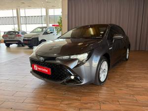 Toyota Corolla hatch 1.8 Hybrid XS - Image 3