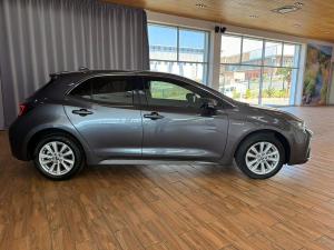 Toyota Corolla hatch 1.8 Hybrid XS - Image 7