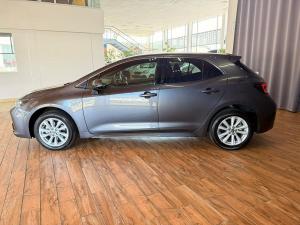 Toyota Corolla hatch 1.8 Hybrid XS - Image 9