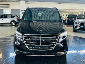 Mercedes-Benz V-Class V300d Exclusive - Image 14