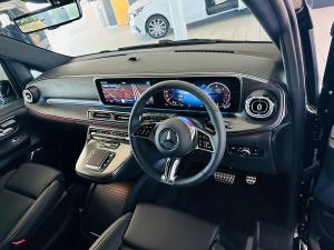 Mercedes-Benz V-Class V300d Exclusive - Image 4