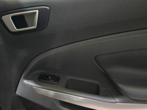 Ford EcoSport 1.5TDCi Titanium - Image 11