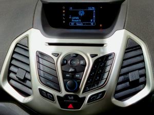 Ford EcoSport 1.5TDCi Titanium - Image 21