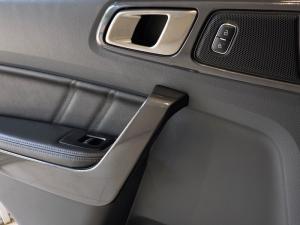 Ford Everest 3.2TDCi 4WD Limited - Image 13