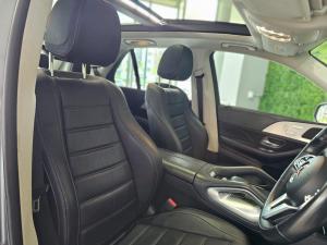 Mercedes-Benz GLE GLE400d 4Matic - Image 16