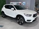 Thumbnail Volvo XC40 D4 AWD Momentum