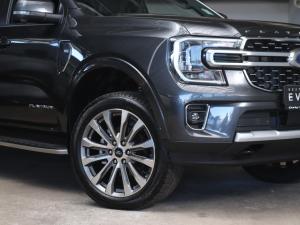 Ford Everest 3.0TD V6 4WD Platinum - Image 2