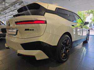 BMW iX M60 - Image 10