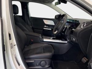 Mercedes-Benz GLA GLA200 Progressive - Image 13