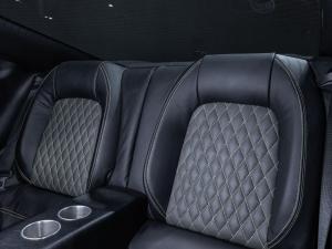 Ford Mustang 5.0 GT fastback auto - Image 18