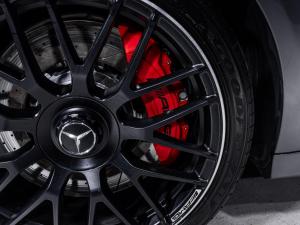 Mercedes-Benz C-Class C63 S - Image 9