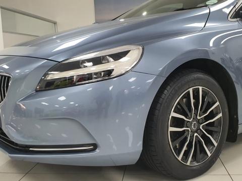 Image Volvo V40 D2 Inscription
