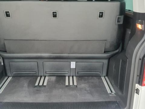 Image Volkswagen Caravelle 2.0BiTDI Comfortline