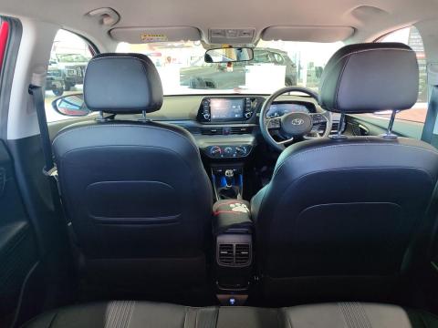 Image Hyundai i20 1.0T Fluid manual