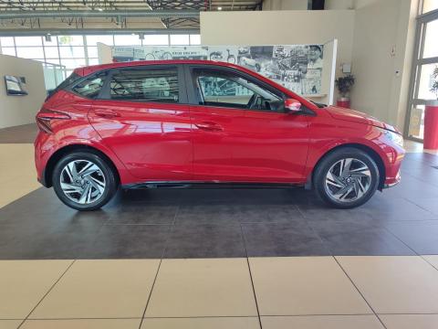 Image Hyundai i20 1.0T Fluid manual