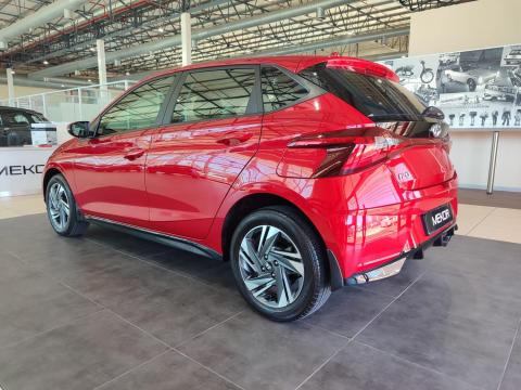 Image Hyundai i20 1.0T Fluid manual