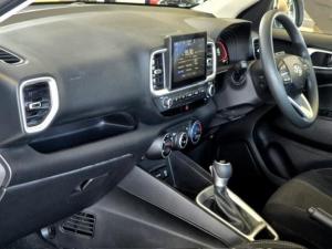 Hyundai Venue 1.0T Motion auto - Image 16