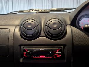 Nissan NP200 1.6i safety pack (aircon) - Image 14