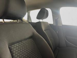 Volkswagen Polo Vivo hatch 1.4 - Image 12