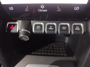 Volkswagen Amarok 3.0TDI V6 double cab Aventura 4Motion - Image 22