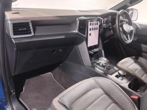 Volkswagen Amarok 3.0TDI V6 double cab Aventura 4Motion - Image 7