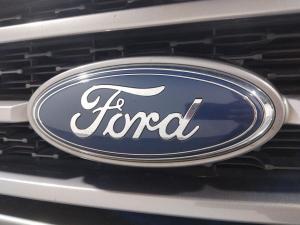 Ford Everest 2.2TDCi XLS - Image 20